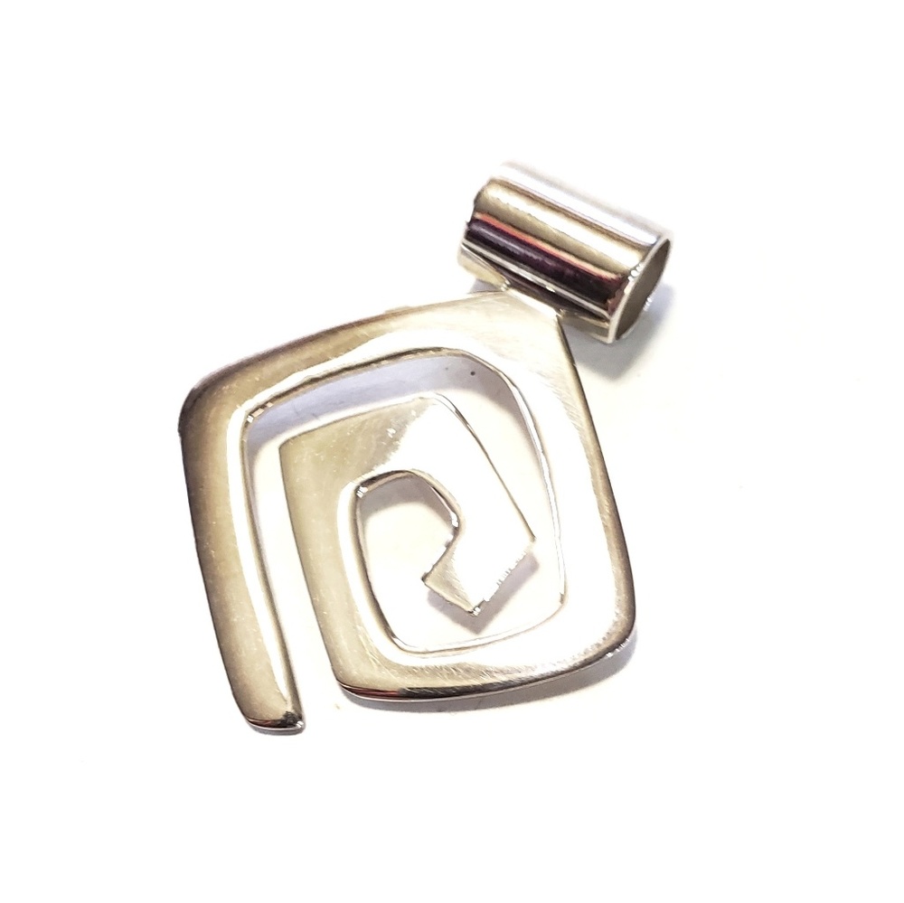 925 Silpada Sterling Silver Pendant Geometric